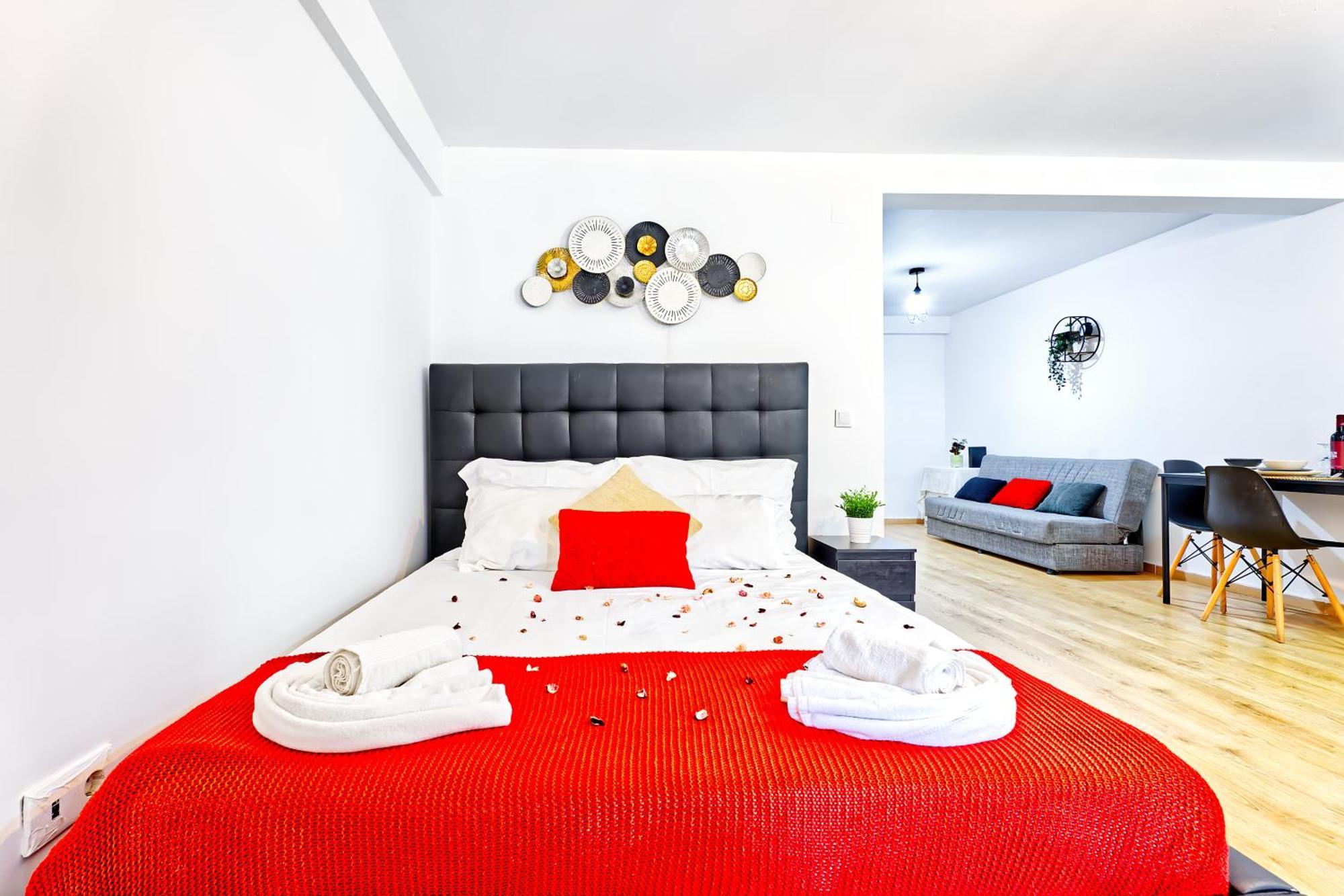 Apartment Beautiful And Spacious Flat In The Center *