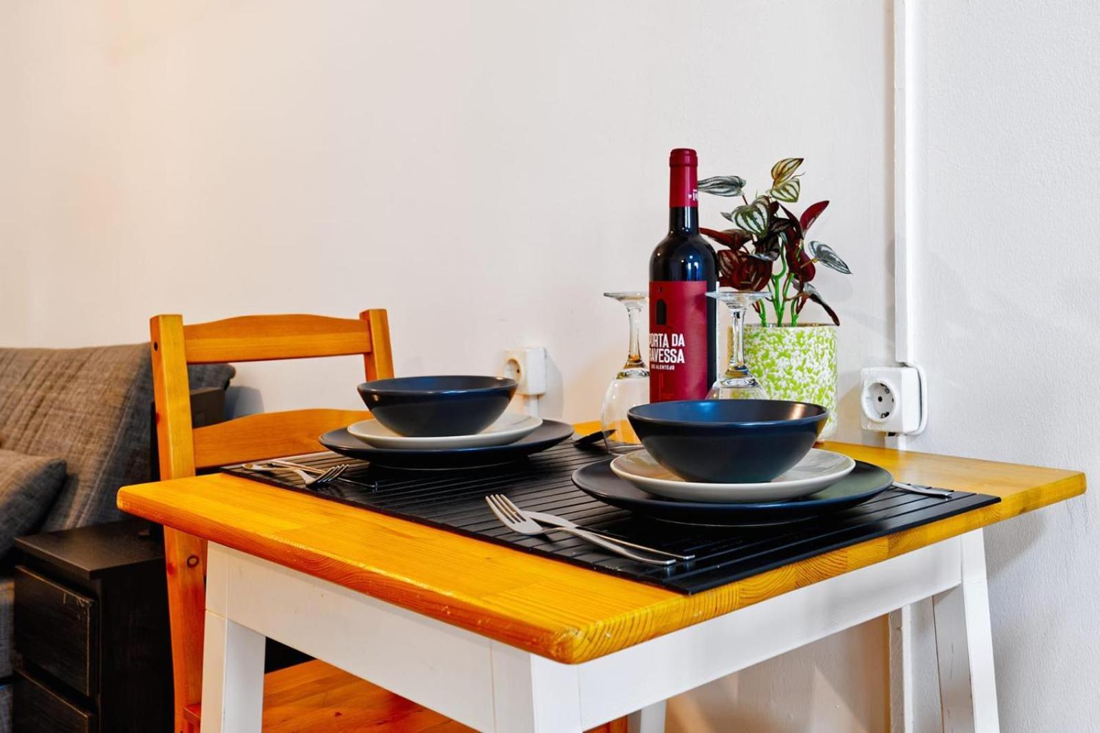 Beautiful And Spacious Flat In The Center Lisbon