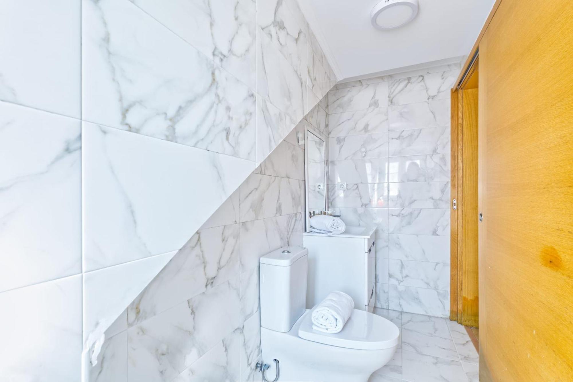 Beautiful And Spacious Flat In The Center Apartment Lisbon